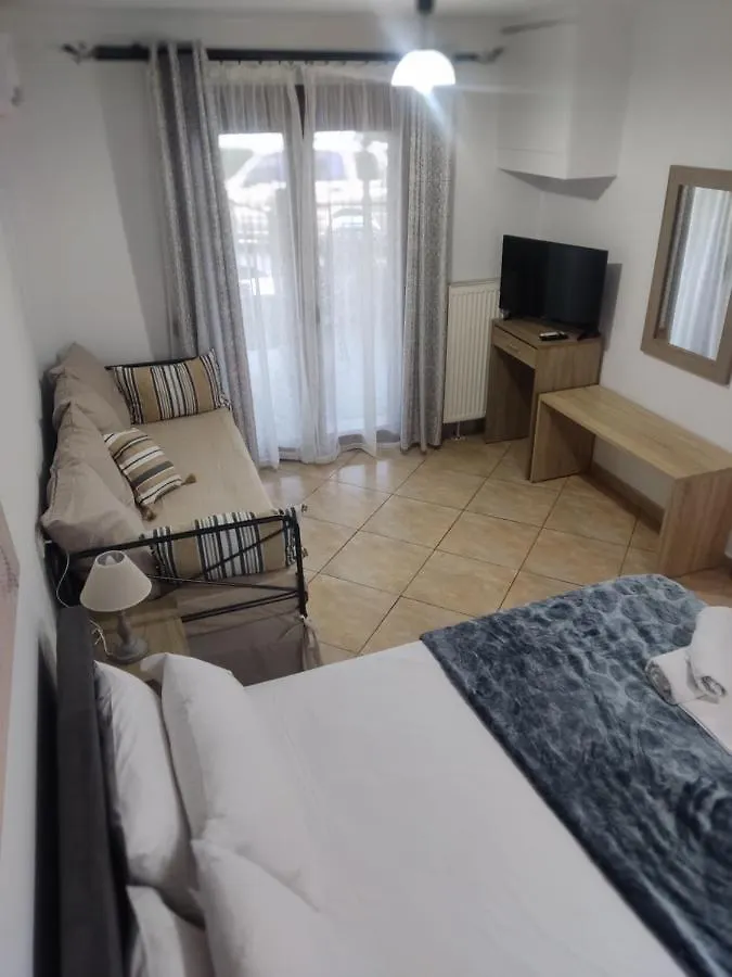 Venia'S House Apartment Ammouliani